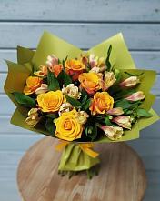 Букет цветов из:  Альстромерии и Розы #REPLACE_PRED# Жирекене