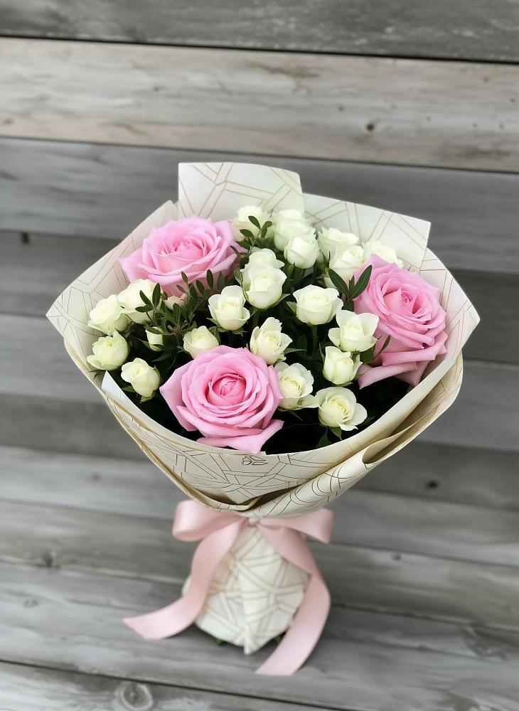 Букет цветов из: Розы в Жирекене