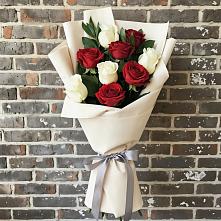 Букет цветов из:  Розы #REPLACE_PRED# Жирекене