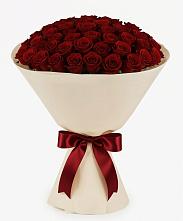 Букет 101 Бордовая роза Блэк Бакарра в Жирекене