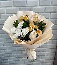 Букет цветов из:  Розы и Хризантемы в Жирекене