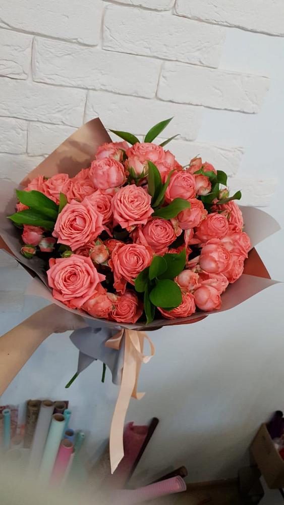 Букет цветов из: Розы в Жирекене