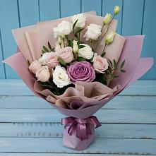 Букет цветов из:  Розы и Лизиантусы #REPLACE_PRED# Жирекене