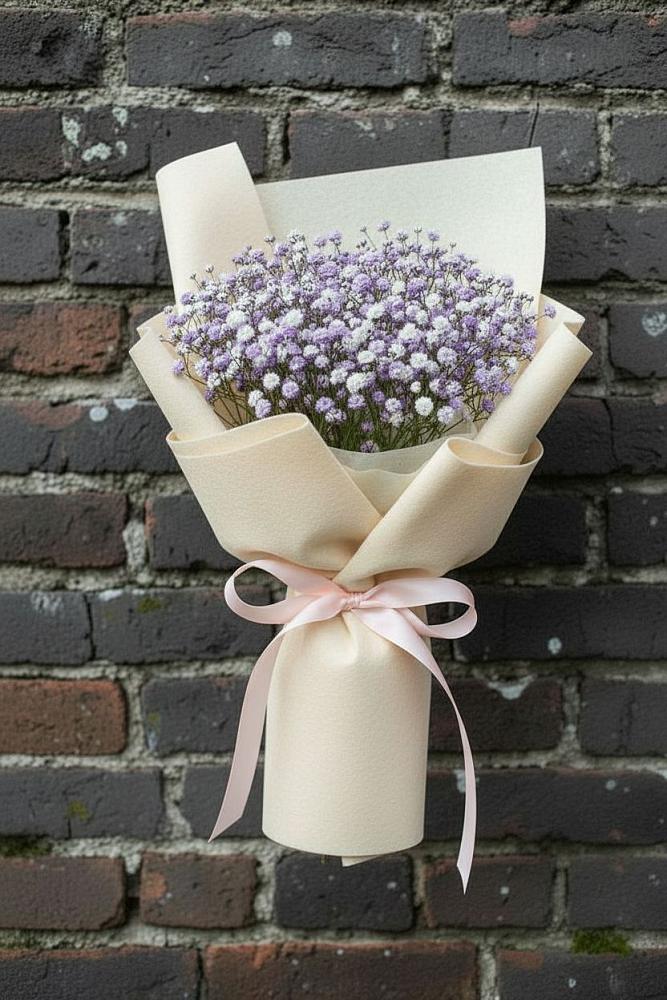 Букет цветов из: Гипсофила в Жирекене