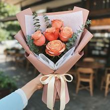 Букет цветов из:  Розы в Жирекене