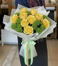 Букет цветов из:  Хризантемы и Розы в Жирекене