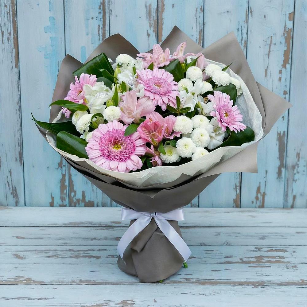 Букет цветов из: Герберы, Альстромерии и Хризантемы в Жирекене