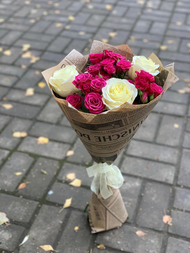 Букет цветов из: Розы в Жирекене