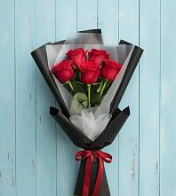 Букет цветов из:  Розы в Жирекене