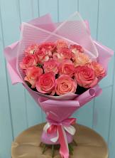 Букет 15 Розовых роз Равель в Жирекене