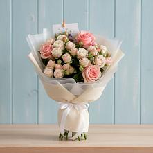 Букет цветов из:  Розы #REPLACE_PRED# Жирекене