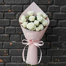 Букет цветов из:  Розы #REPLACE_PRED# Жирекене